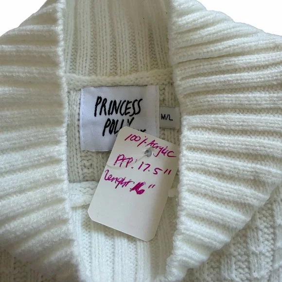 Princess Polly cream Sweater vest size medium - Picture 5 of 5